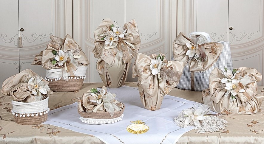 gli-speziali-di-cologna-veneta-confezioni-linea-fantasia-di-beige-uovo-uova-ovetti-cioccolato-colomba-collezione-pasqua-2020.jpg
