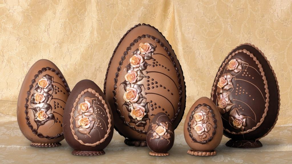 gli-speziali-di-cologna-veneta-uova-cioccolato-pasquali-rose.jpg